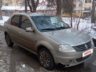 2010 Renault Logan I Рестайлинг, бежевый, 600000 рублей, вид 3