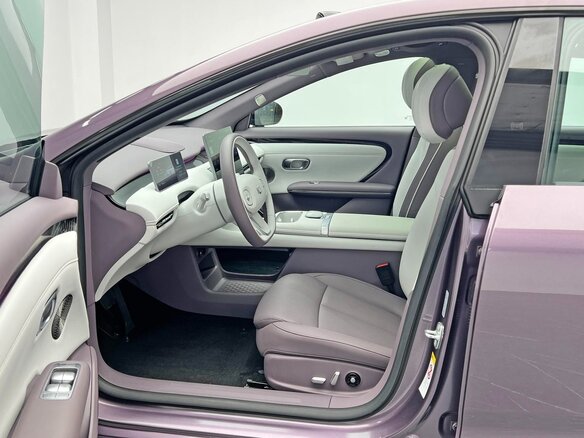 2026 Changan Qiyuan A06 51.48 kWh, фиолетовый - вид 11