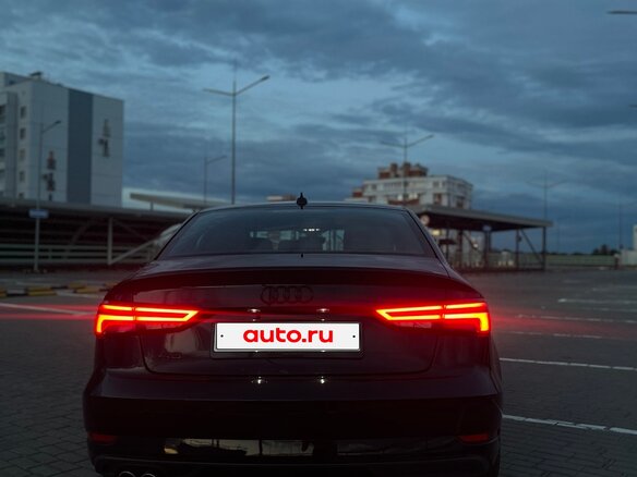2019 Audi A3 III (8V) Рестайлинг, чёрный, 2400000 рублей - вид 3