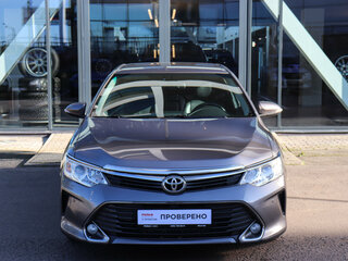 2015 Toyota Camry VII (XV50) Рестайлинг, серый, 1614000 рублей, вид 2