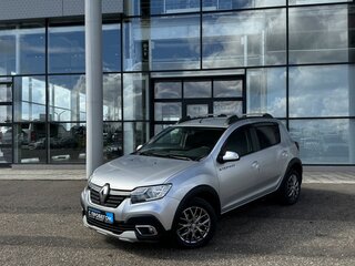 2021 Renault Sandero Stepway II Рестайлинг, серебристый, 1190000 рублей, вид 1