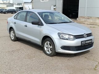 2013 Volkswagen Polo V, серебристый, 490000 рублей, вид 3
