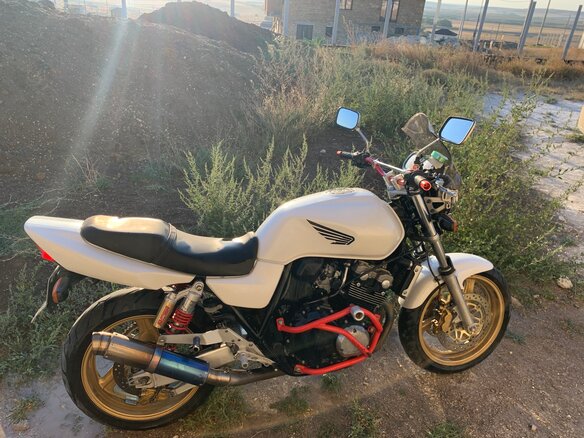 2003 Honda CB 400 Super Four, белый, 305000 рублей - вид 5