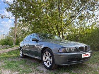 2002 BMW 5 серии 520i IV (E39) Рестайлинг, серый, 690000 рублей, вид 3