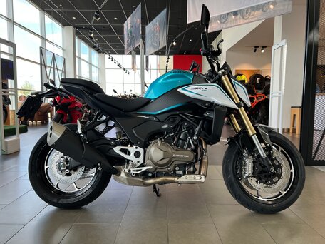 2026 QJMotor SRK 550, голубой, 569000 рублей, вид 2