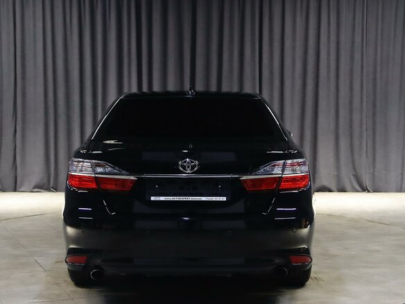 2017 Toyota Camry VII (XV50) Рестайлинг, чёрный, 1849000 рублей - вид 14