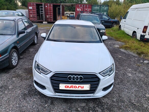 2018 Audi A3 III (8V) Рестайлинг, белый, 1400000 рублей - вид 1