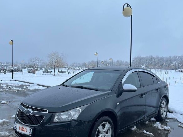 2011 Chevrolet Cruze I, чёрный, 700000 рублей - вид 5