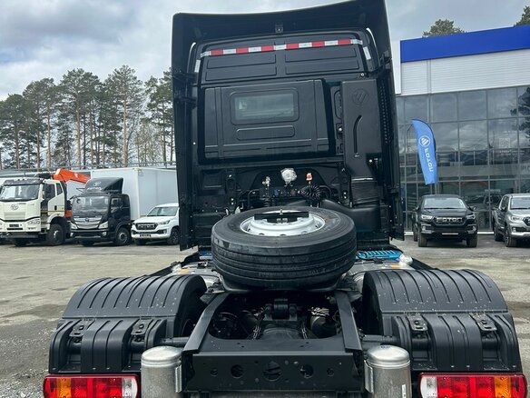 2023 Foton Auman EST A, чёрный, 7500000 рублей - вид 4