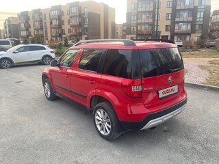 2015 Skoda Yeti I Рестайлинг, красный, 1147000 рублей, вид 3