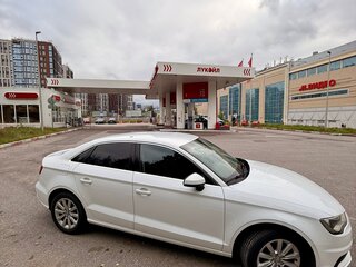2016 Audi A3 III (8V), белый, 1800000 рублей, вид 4