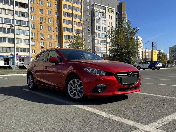 2014 Mazda 3 III (BM), красный, 1350000 рублей - вид 3