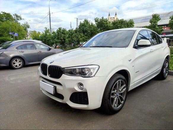2018 BMW X4 28i I (F26), белый, 4600000 рублей