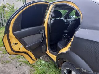 2006 Chevrolet Aveo I Рестайлинг, чёрный, 230000 рублей, вид 3