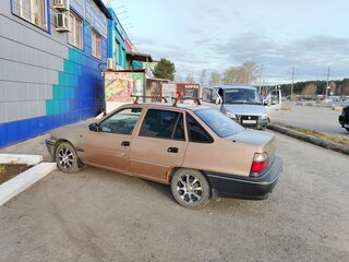 2002 Daewoo Nexia I, красный, 64000 рублей, вид 4