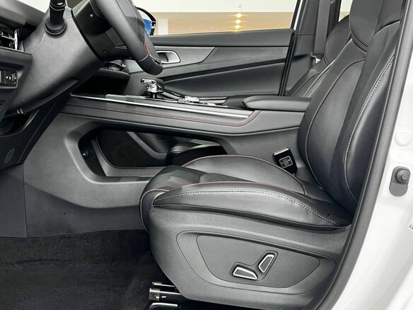 2026 Changan UNI-S I, белый, 3229900 рублей - вид 22