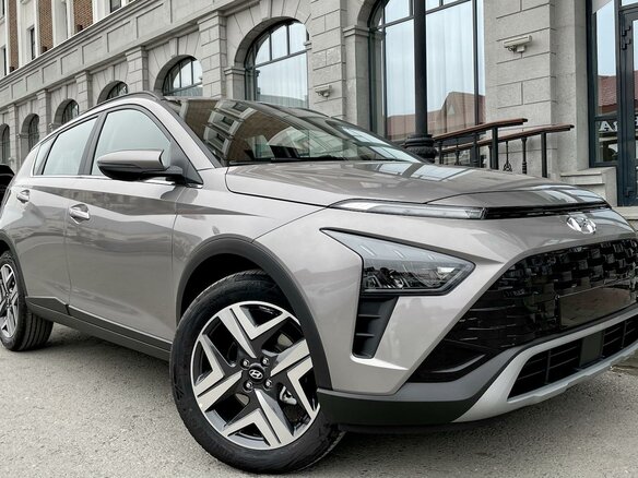 2022 Hyundai Bayon I, серый - вид 12