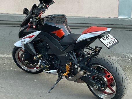 2013 Kawasaki Z 1000, белый, 800000 рублей, вид 3