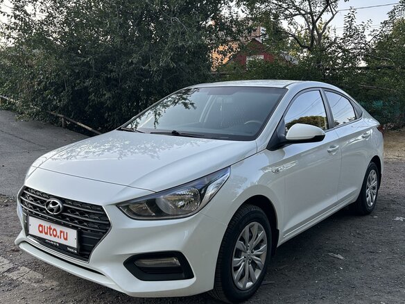 2017 Hyundai Solaris II, белый, 1270000 рублей
