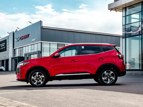 2025 Chery Tiggo 4 I Рестайлинг 2, красный - вид 6