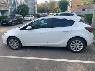 2011 Opel Astra J, белый, 650000 рублей, вид 5