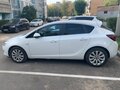 2011 Opel Astra J, белый, 650000 рублей - вид 4