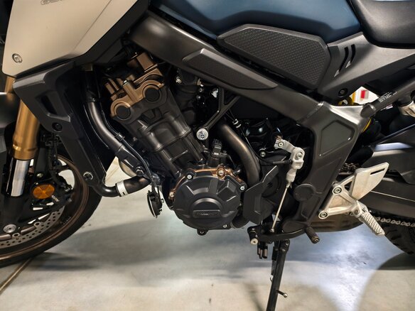 2022 Honda CB 650R, синий, 800000 рублей - вид 5
