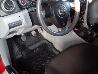 2004 Mazda 3 I (BK), красный, 450000 рублей, вид 4