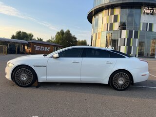 2011 Jaguar XJ Long IV (X351), белый, 2099000 рублей, вид 5