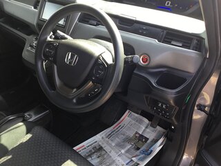 2018 Honda Freed+ II, серый, 1599999 рублей, вид 4