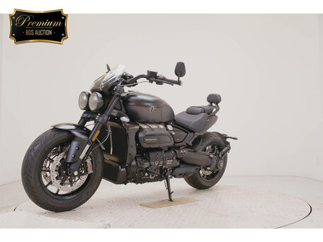 2026 Triumph Rocket 3, чёрный, 3000000 рублей, вид 4