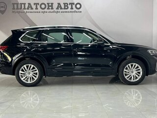 2025 Volkswagen Touareg III Рестайлинг, чёрный, 8199000 рублей, вид 4