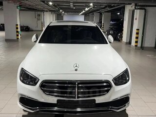 2021 Mercedes-Benz E-Класс 300 e V (W213, S213, C238) Рестайлинг, белый, 4970000 рублей, вид 1