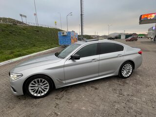 2018 BMW 5 серии 520d VII (G30/G31/G38), серебристый, 3600000 рублей, вид 2