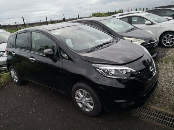 2020 Nissan Note II Рестайлинг, чёрный, 1150000 рублей - вид 3