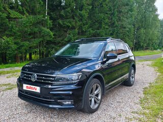 2019 Volkswagen Tiguan Allspace II, чёрный, 2600000 рублей, вид 1