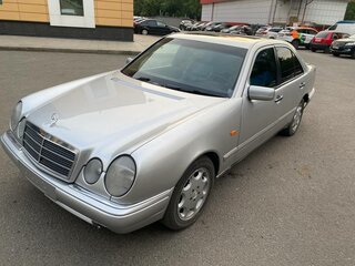 1996 Mercedes-Benz E-Класс 280 II (W210, S210), серый, 270000 рублей, вид 1