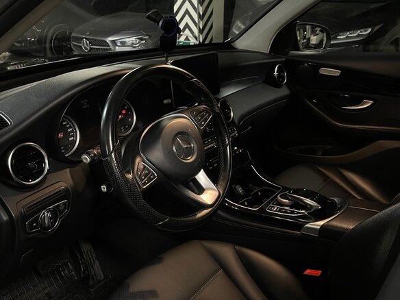 2016 Mercedes-Benz GLC 250 I (X253), чёрный, 3000000 рублей - вид 1