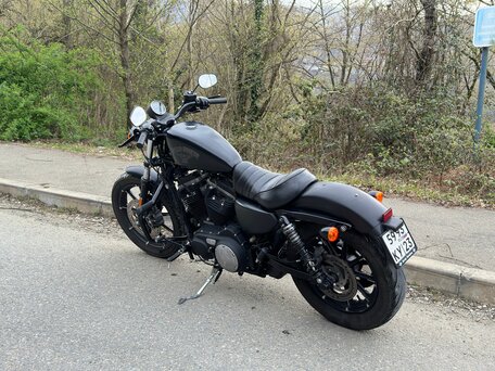 2017 Harley-Davidson Sportster 883, чёрный, 900000 рублей, вид 1