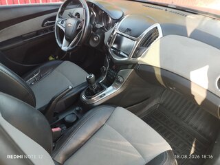 2013 Chevrolet Cruze I Рестайлинг, чёрный, 700000 рублей, вид 5