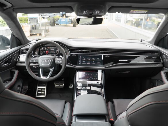 2025 Audi RS Q8 Performance I Рестайлинг, чёрный, 22990000 рублей - вид 30