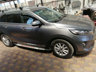 2018 Kia Sorento III Prime Рестайлинг, серый, 2700000 рублей, вид 4