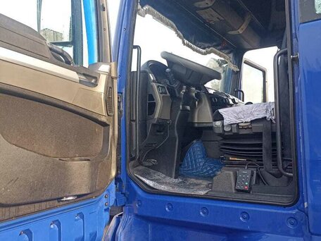 2011 MAN TGX, синий, 2700000 рублей, вид 5