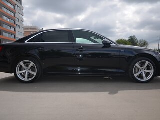 2019 Audi A4 V (B9), чёрный, 3650000 рублей, вид 2