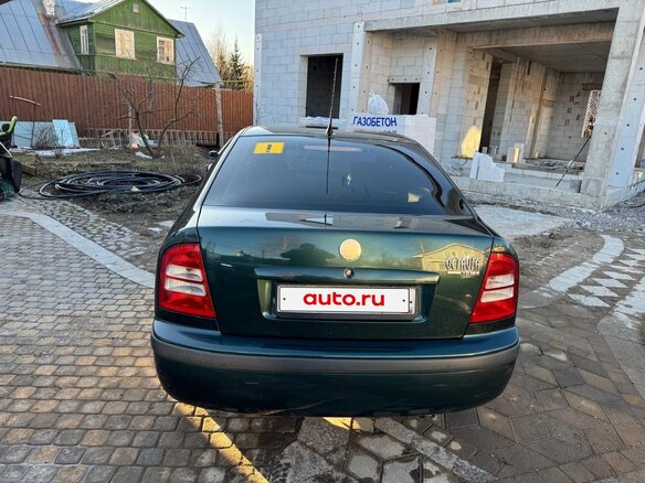 2008 Skoda Octavia I (A4) Рестайлинг, зелёный, 600000 рублей - вид 2