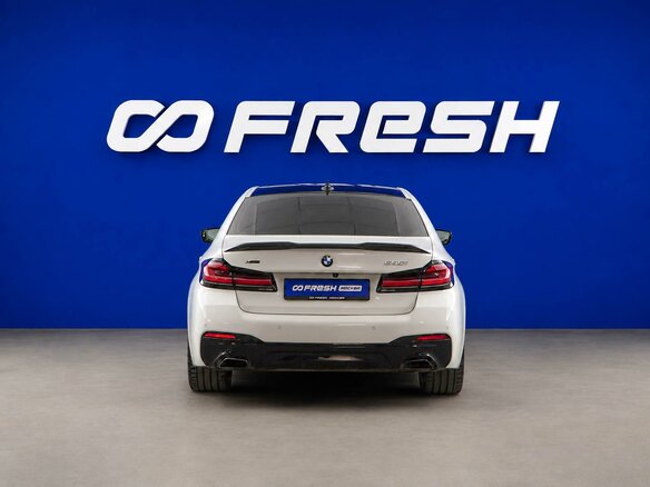 2020 BMW 5 серии 530i xDrive VII (G30/G31/G38) Рестайлинг, белый - вид 3