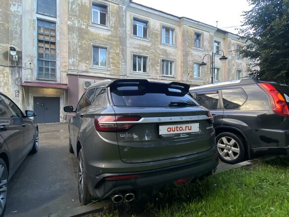2023 Geely Coolray I, серый, 2500000 рублей - вид 2