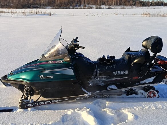 1999 Yamaha Venture, зелёный, 610000 рублей - вид 1