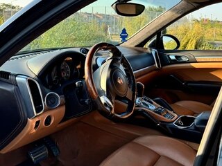 2011 Porsche Cayenne S II (958), чёрный, 3000000 рублей, вид 4