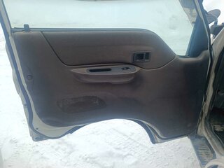 2004 Mazda Bongo IV, белый, 650000 рублей, вид 5